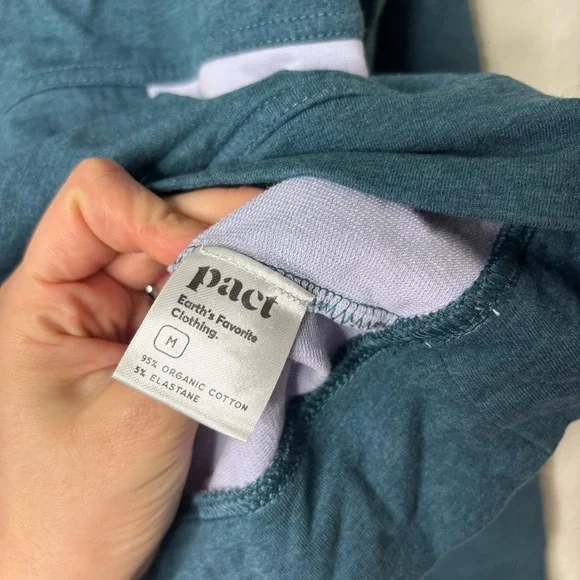 Pact Studio Quarter Zip Lightweight Sweater Green Grape Leaf/Wild Orchid Medium - Picture 4 of 5